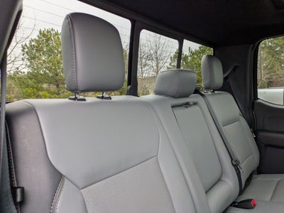 2023 Ford F-150 Lightning LARIAT