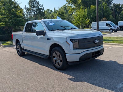 2024 Ford F-150 Lightning Flash