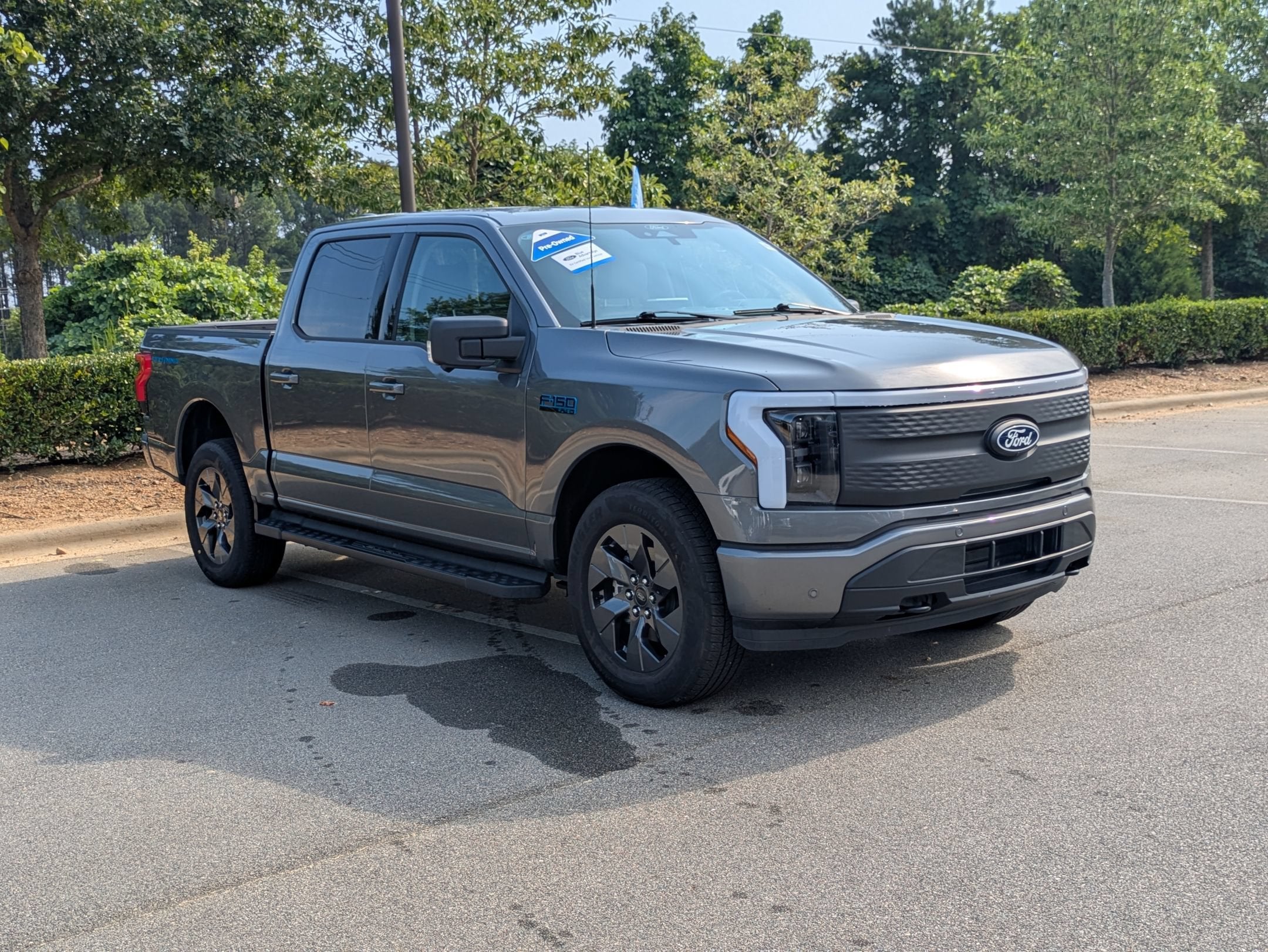 2025 Ford F-150 Lightning Flash