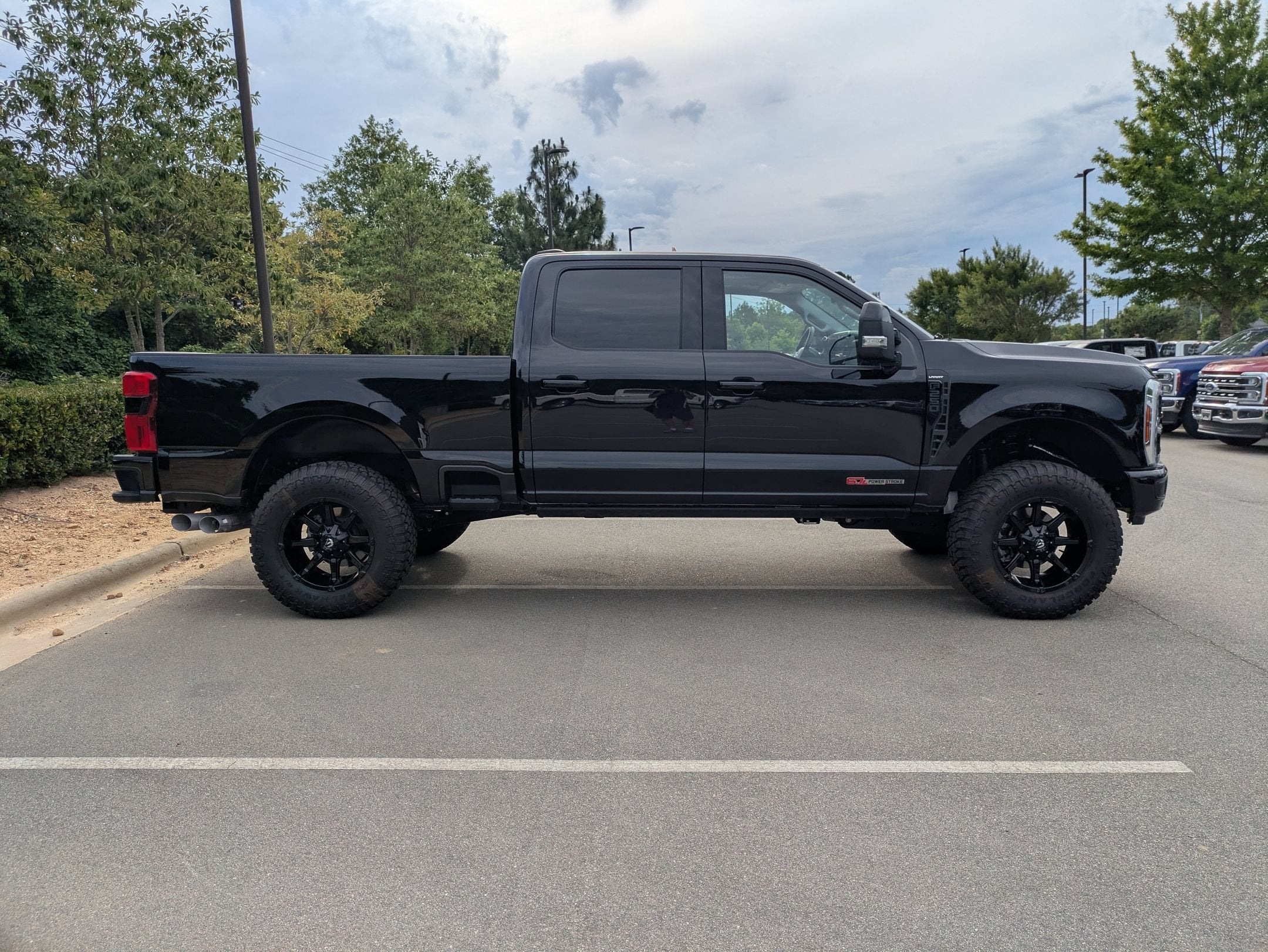 2026 Ford Super Duty F-250 SRW LARIAT