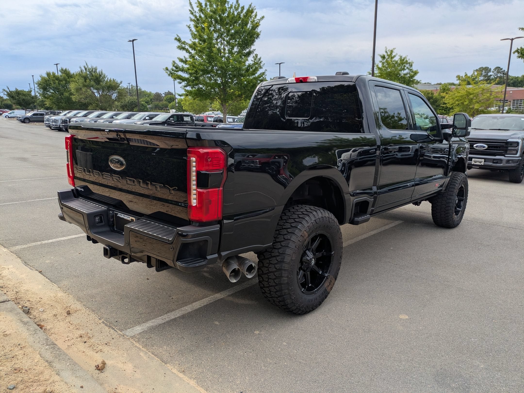 2026 Ford Super Duty F-250 SRW LARIAT