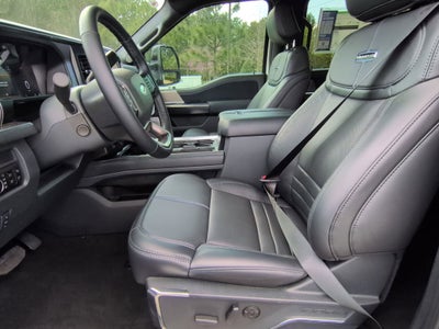 2026 Ford Super Duty F-250 SRW Platinum