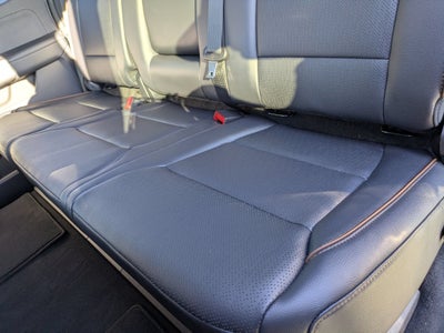 2027 Ford Super Duty F-250 SRW LARIAT