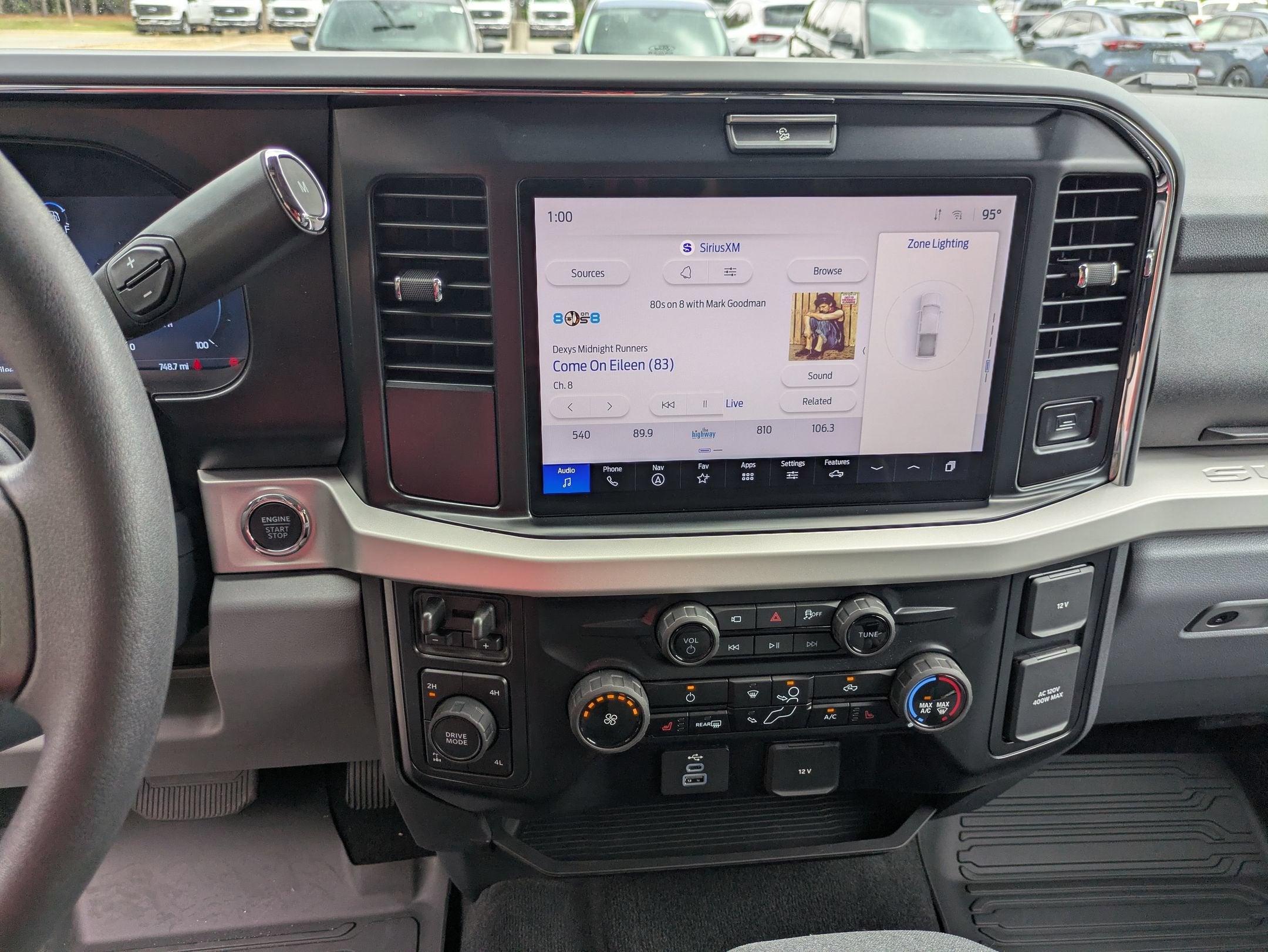 2026 Ford Super Duty F-250 SRW XLT