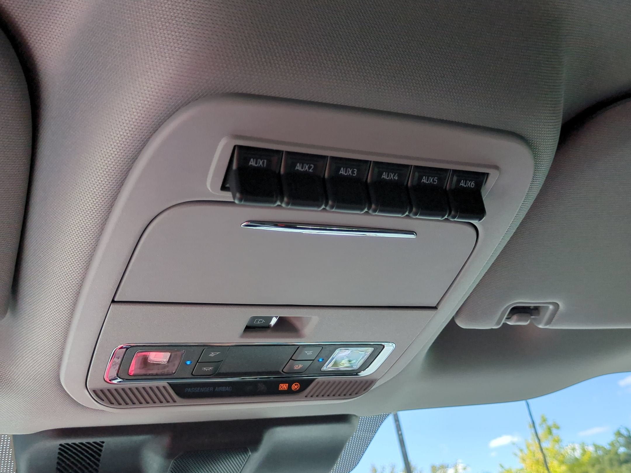2027 Ford Super Duty F-250 SRW LARIAT