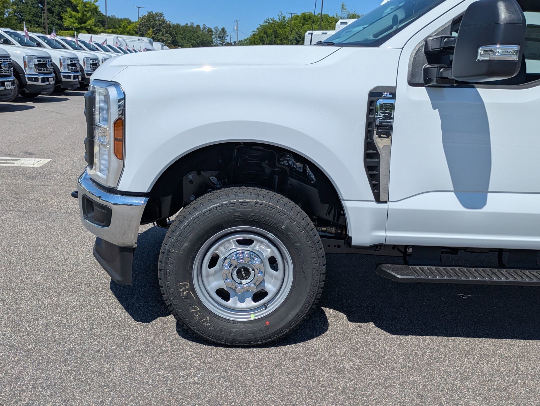 2026 Ford Super Duty F-350 SRW XL