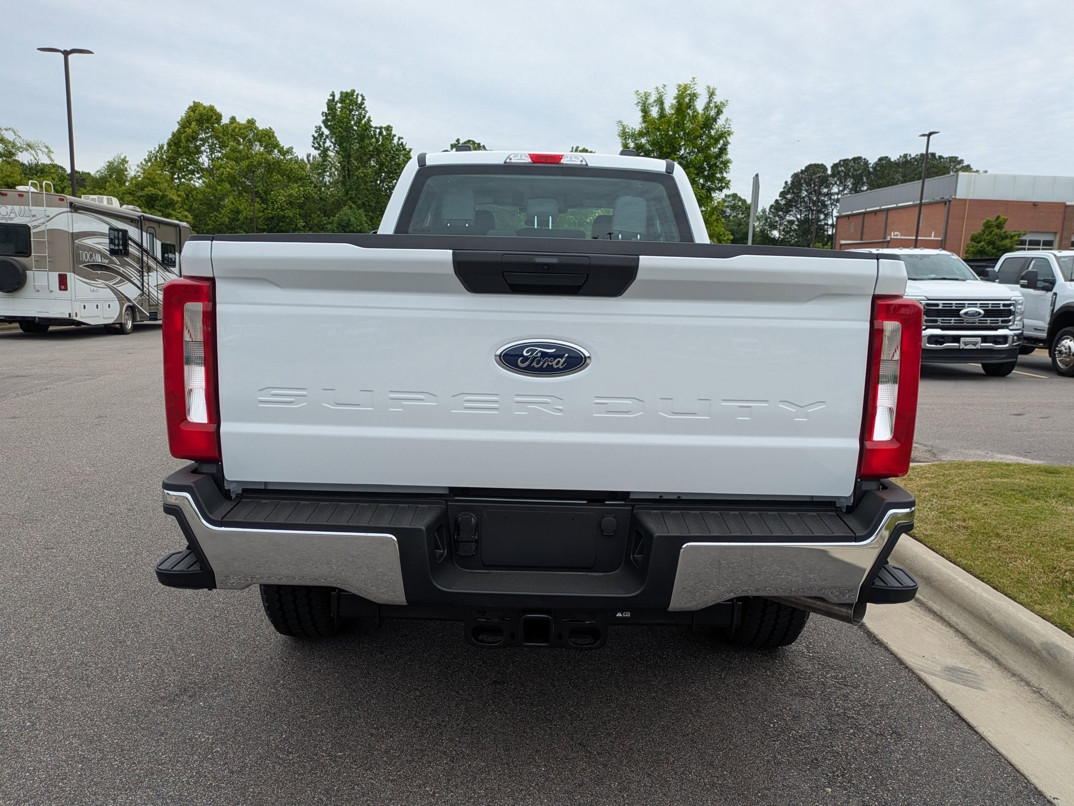 2026 Ford Super Duty F-350 SRW XL
