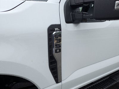 2026 Ford Super Duty F-350 SRW XL