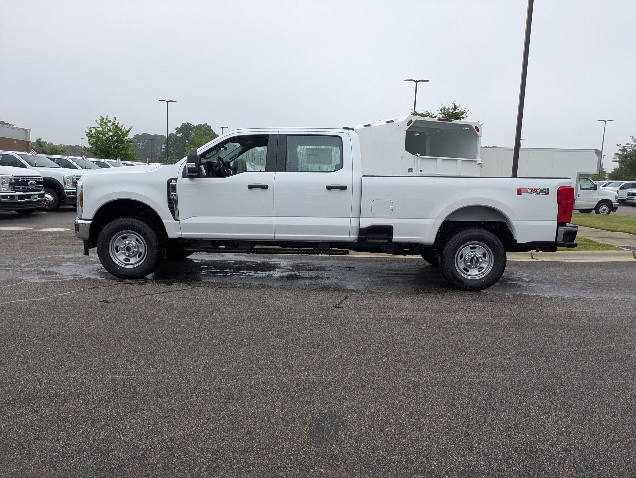 2026 Ford Super Duty F-350 SRW XL