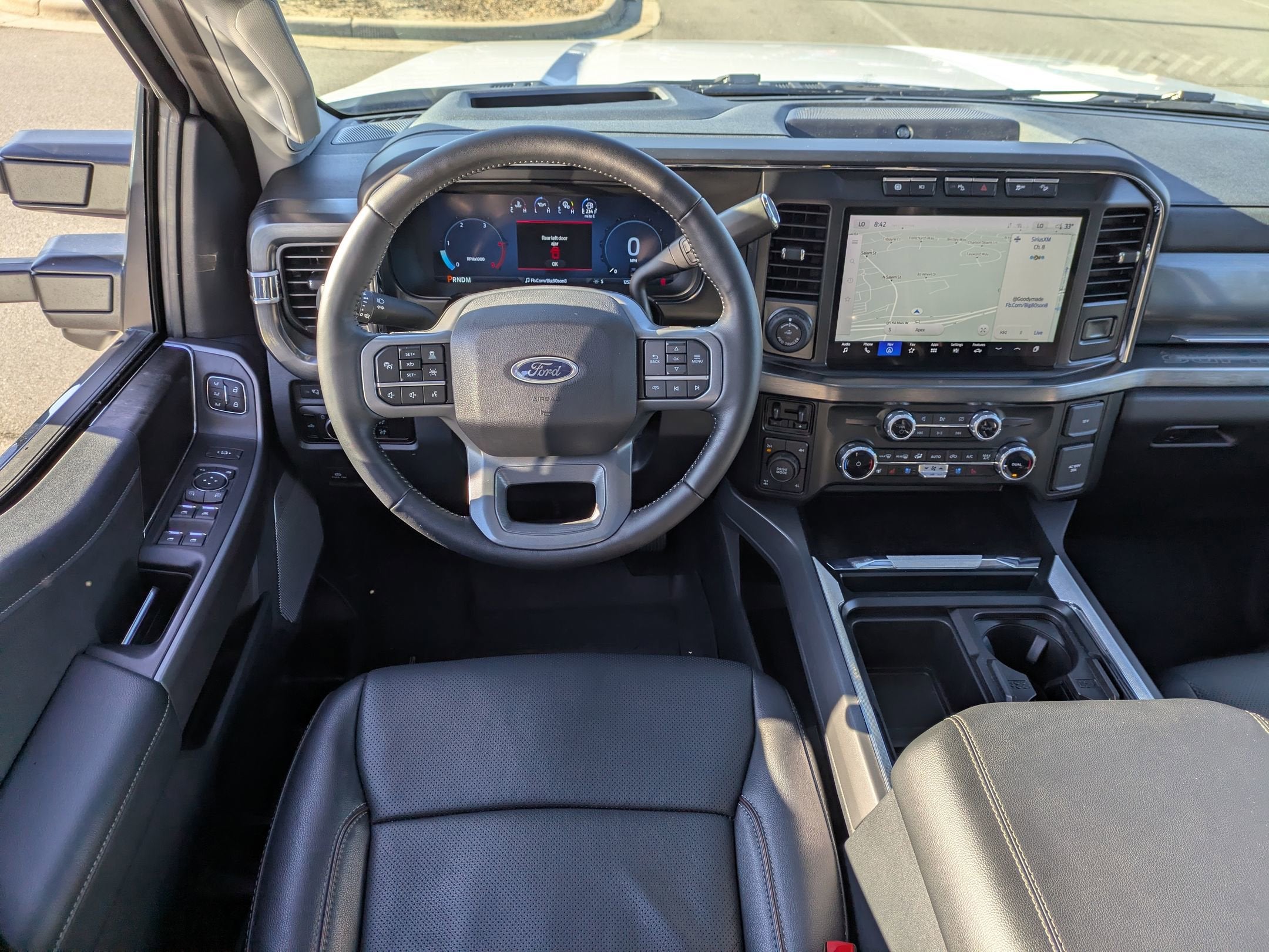 2024 Ford Super Duty F-350 SRW LARIAT
