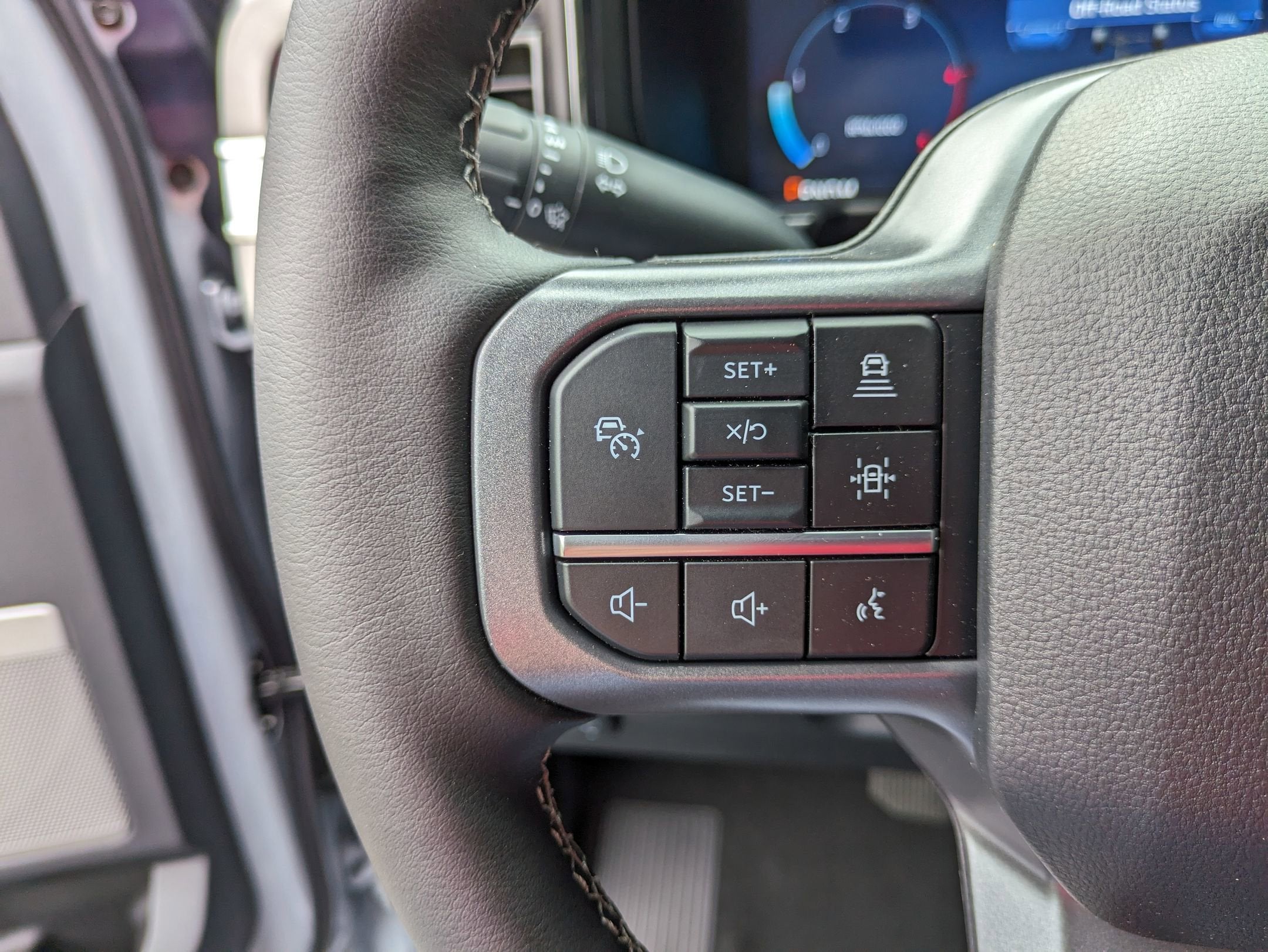 2025 Ford Super Duty F-350 SRW LARIAT