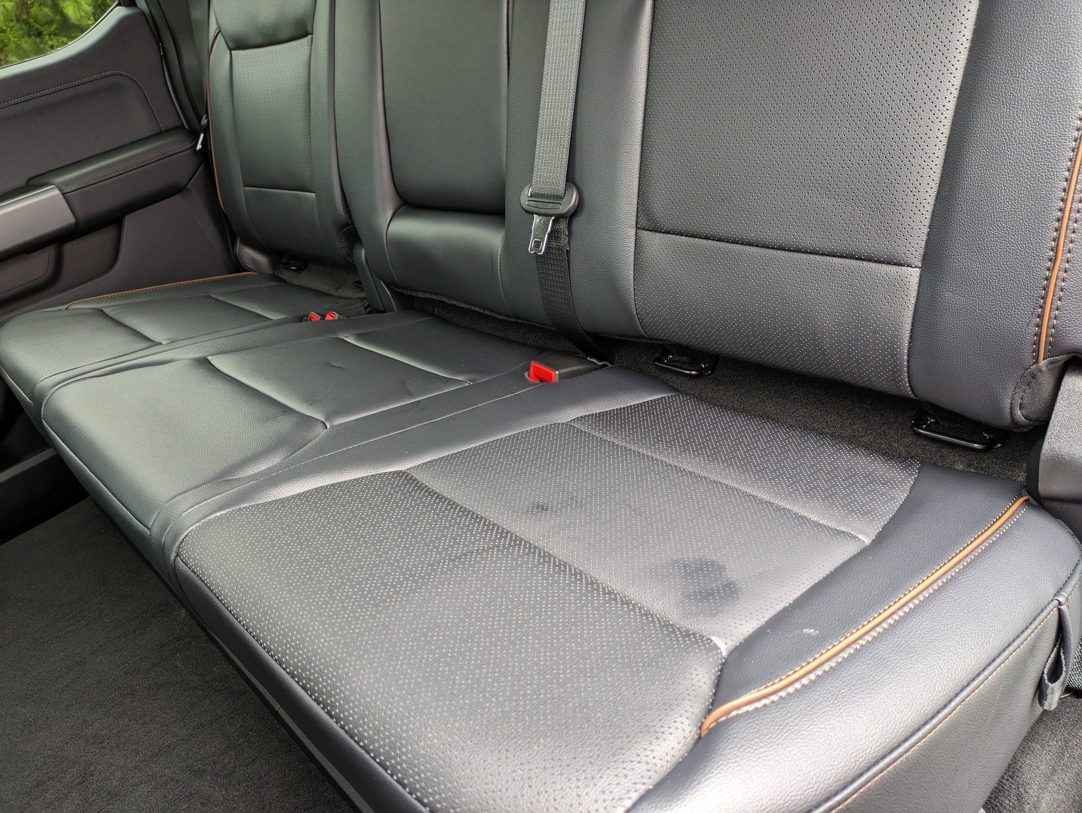 2025 Ford Super Duty F-350 SRW LARIAT