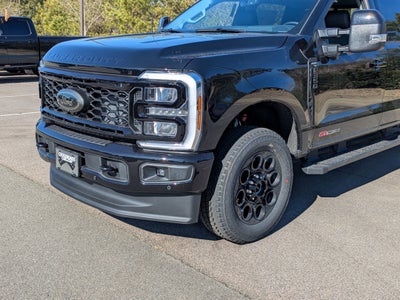 2026 Ford Super Duty F-350 SRW LARIAT