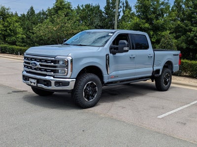 2025 Ford Super Duty F-350 SRW LARIAT