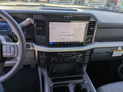 2026 Ford Super Duty F-350 SRW XLT