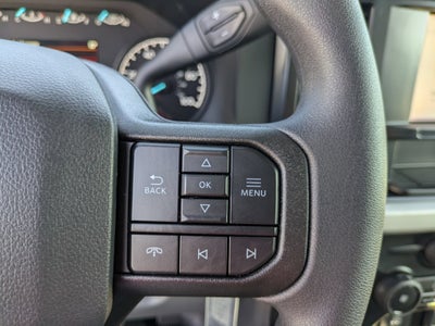 2027 Ford Super Duty F-350 DRW XL