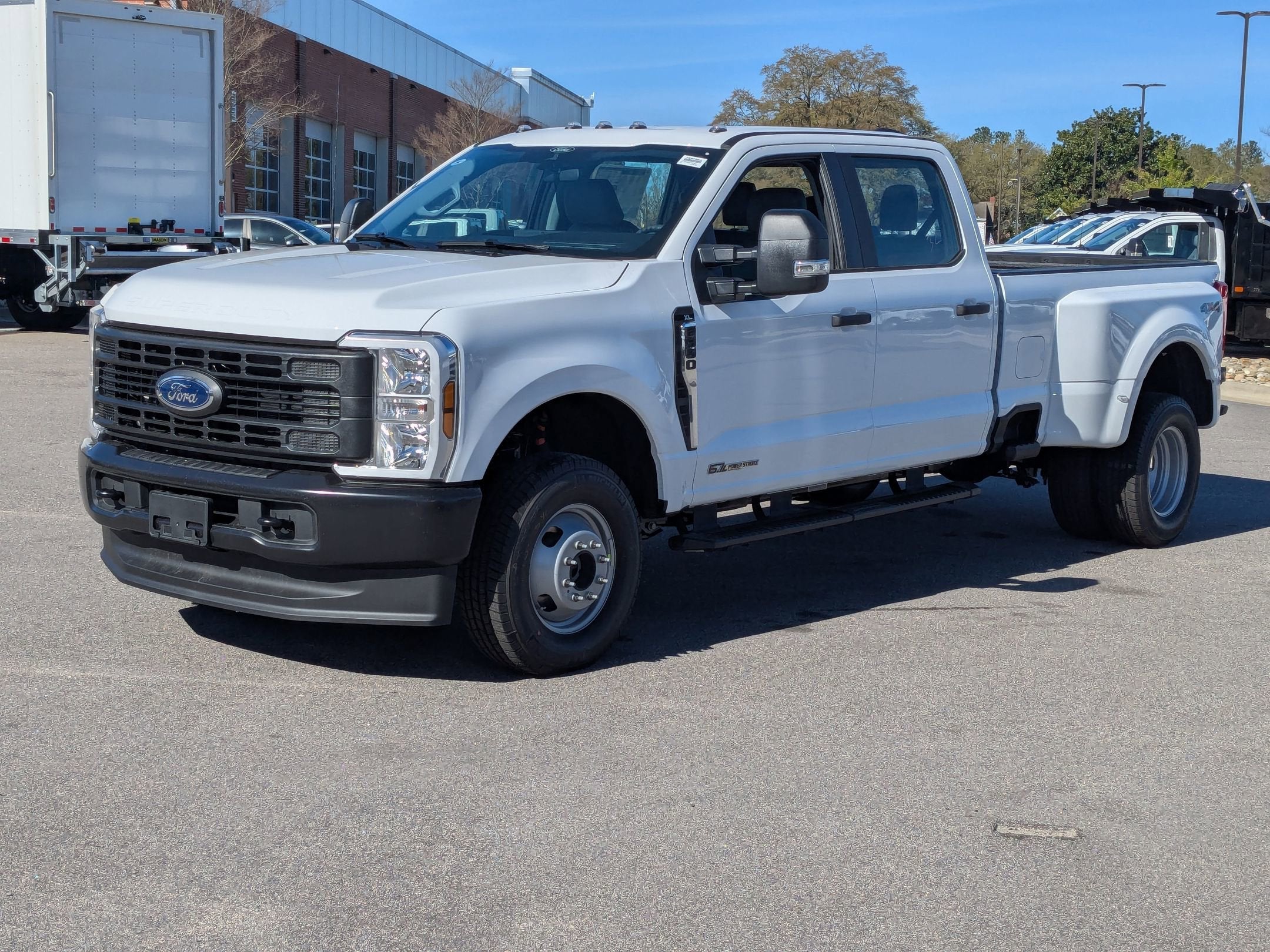 2026 Ford Super Duty F-350 DRW XL