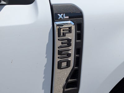 2026 Ford Super Duty F-350 DRW XL