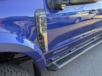 2026 Ford Super Duty F-450 DRW XLT