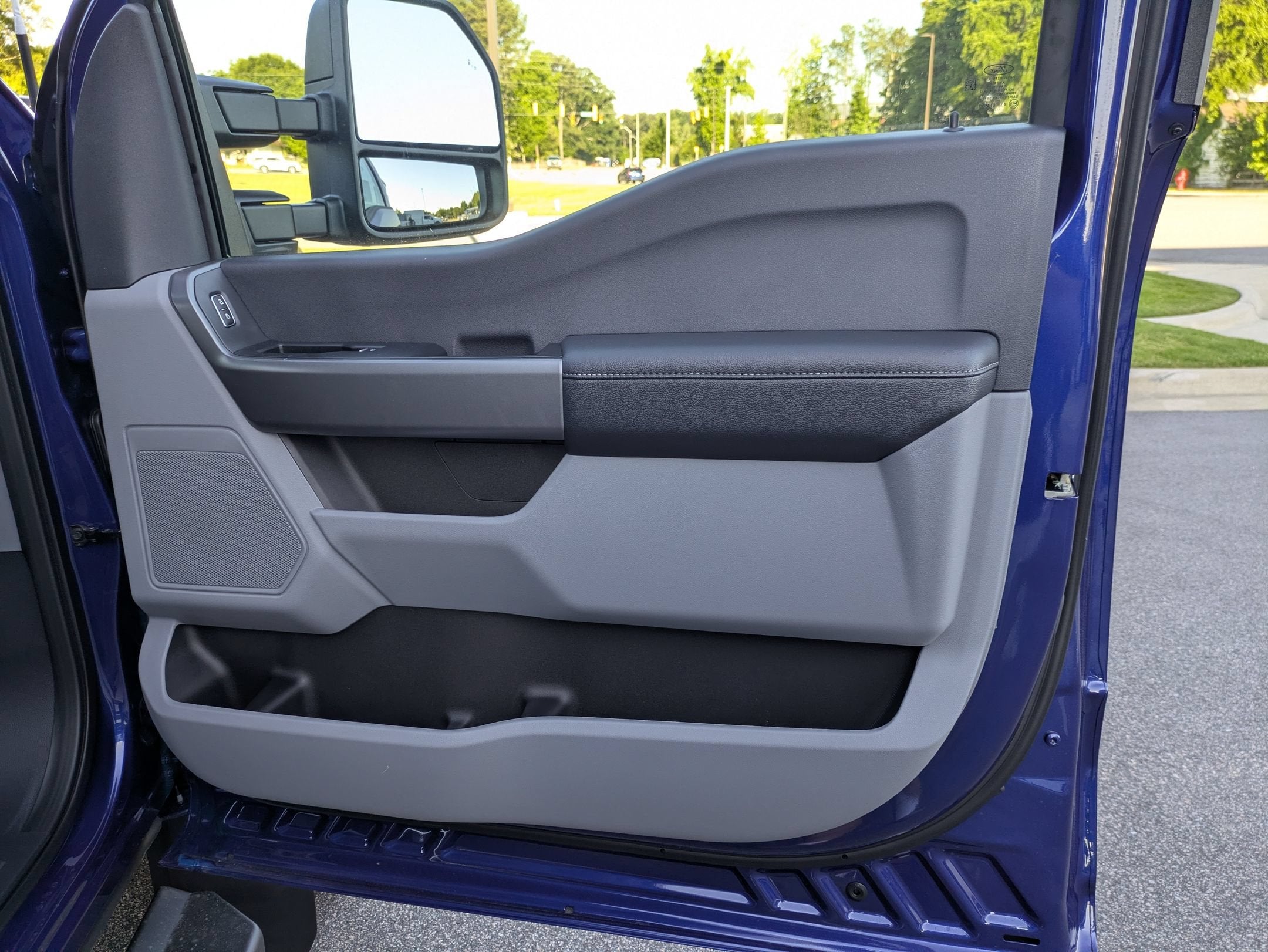 2026 Ford Super Duty F-450 DRW XLT