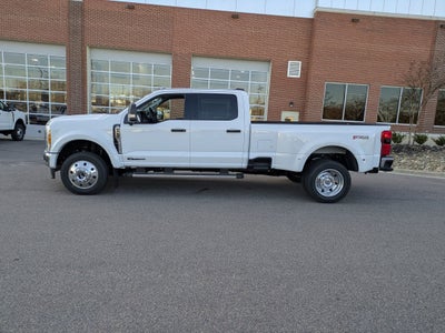 2026 Ford Super Duty F-450 DRW XLT