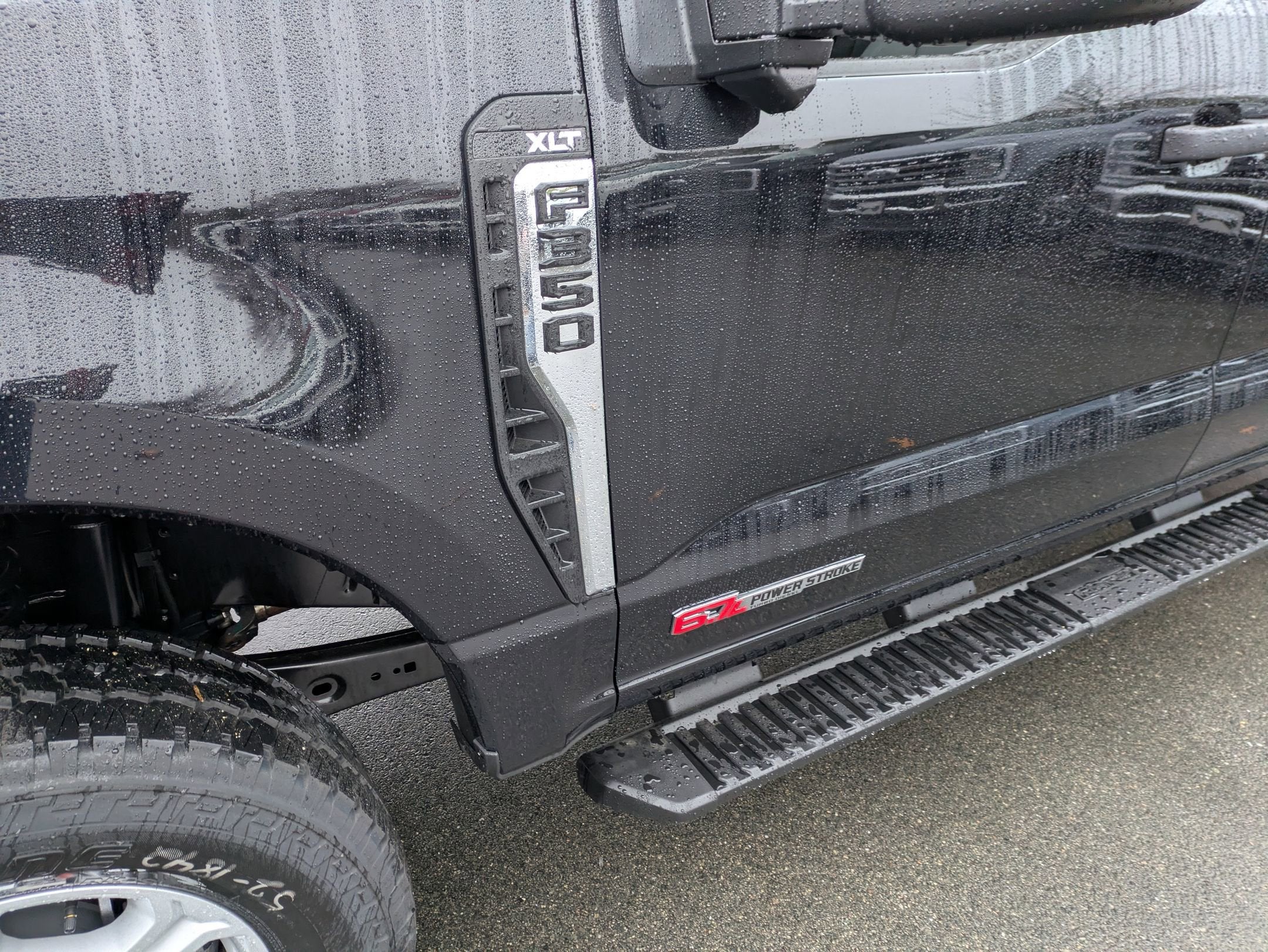 2026 Ford Super Duty F-350 SRW XLT