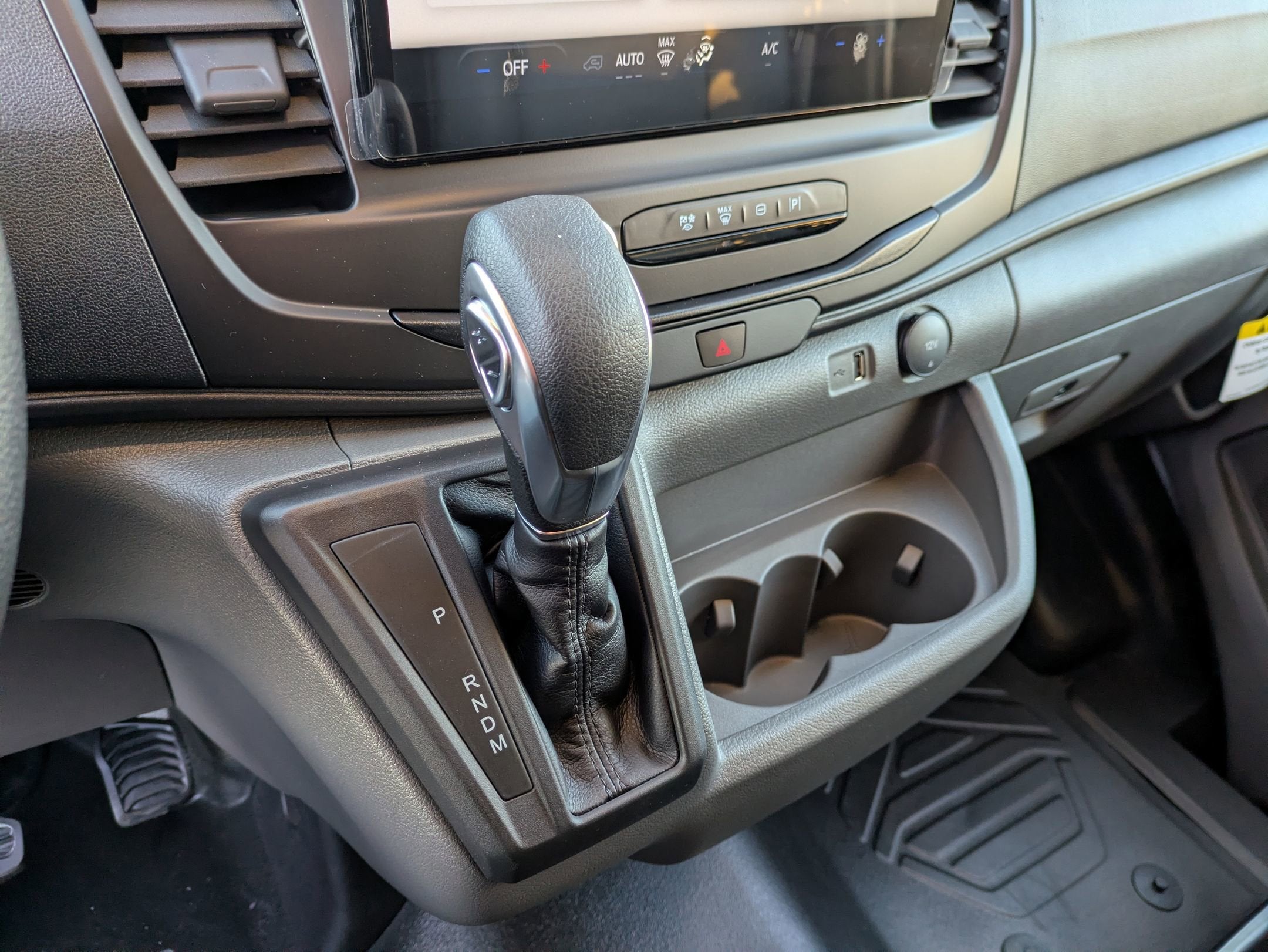 2026 Ford Transit Cargo Van Base