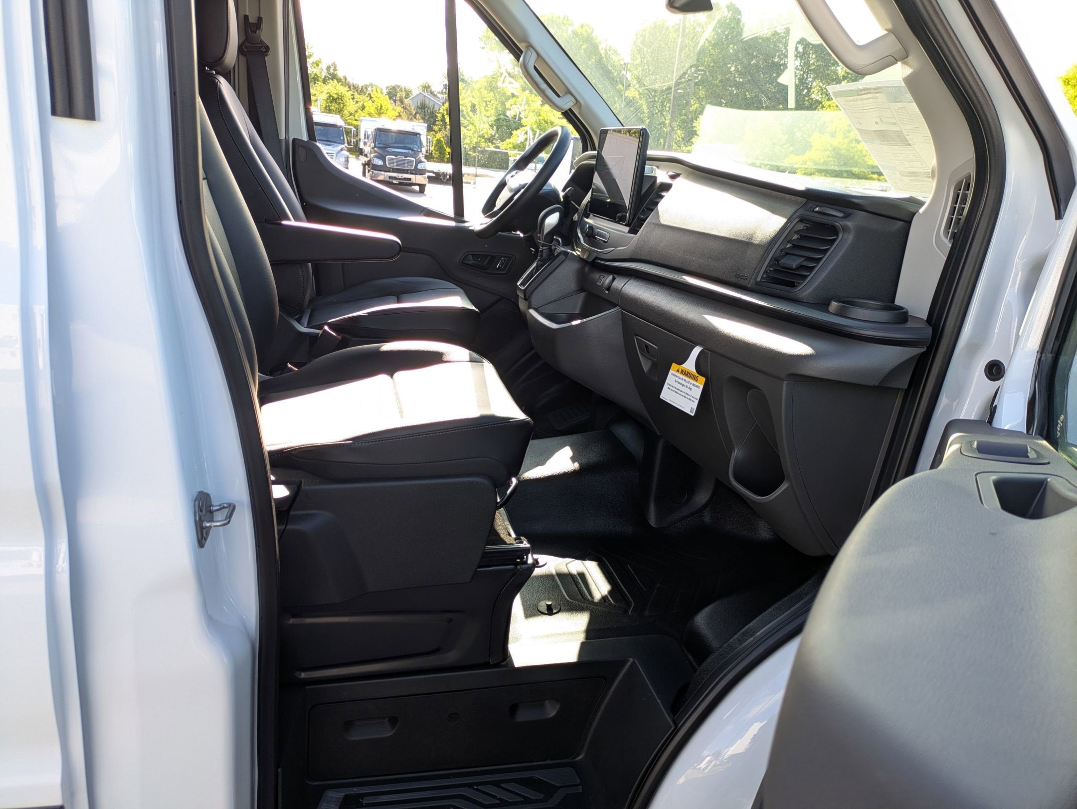 2026 Ford Transit Cargo Van Base