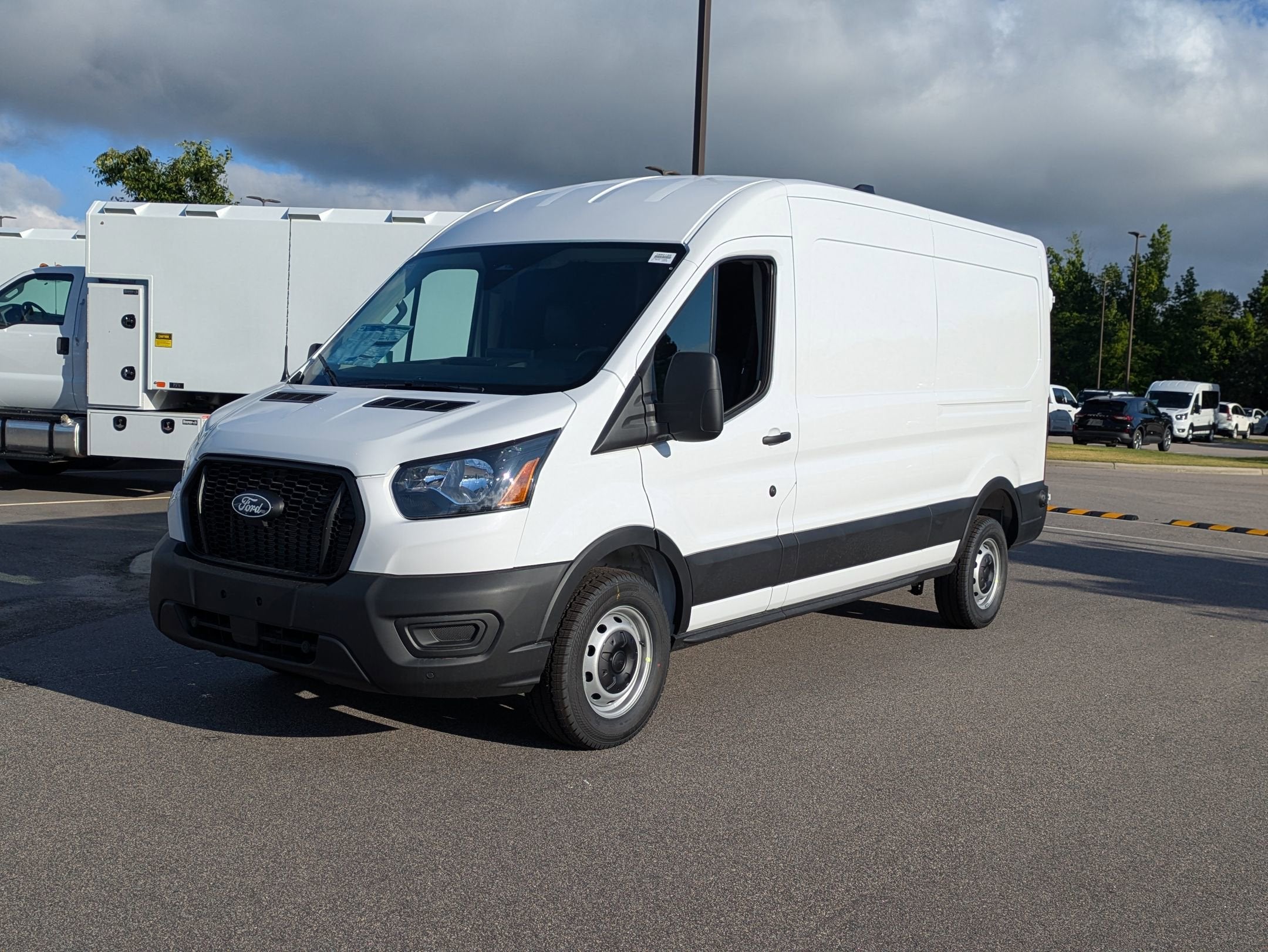 2026 Ford Transit Cargo Van Base