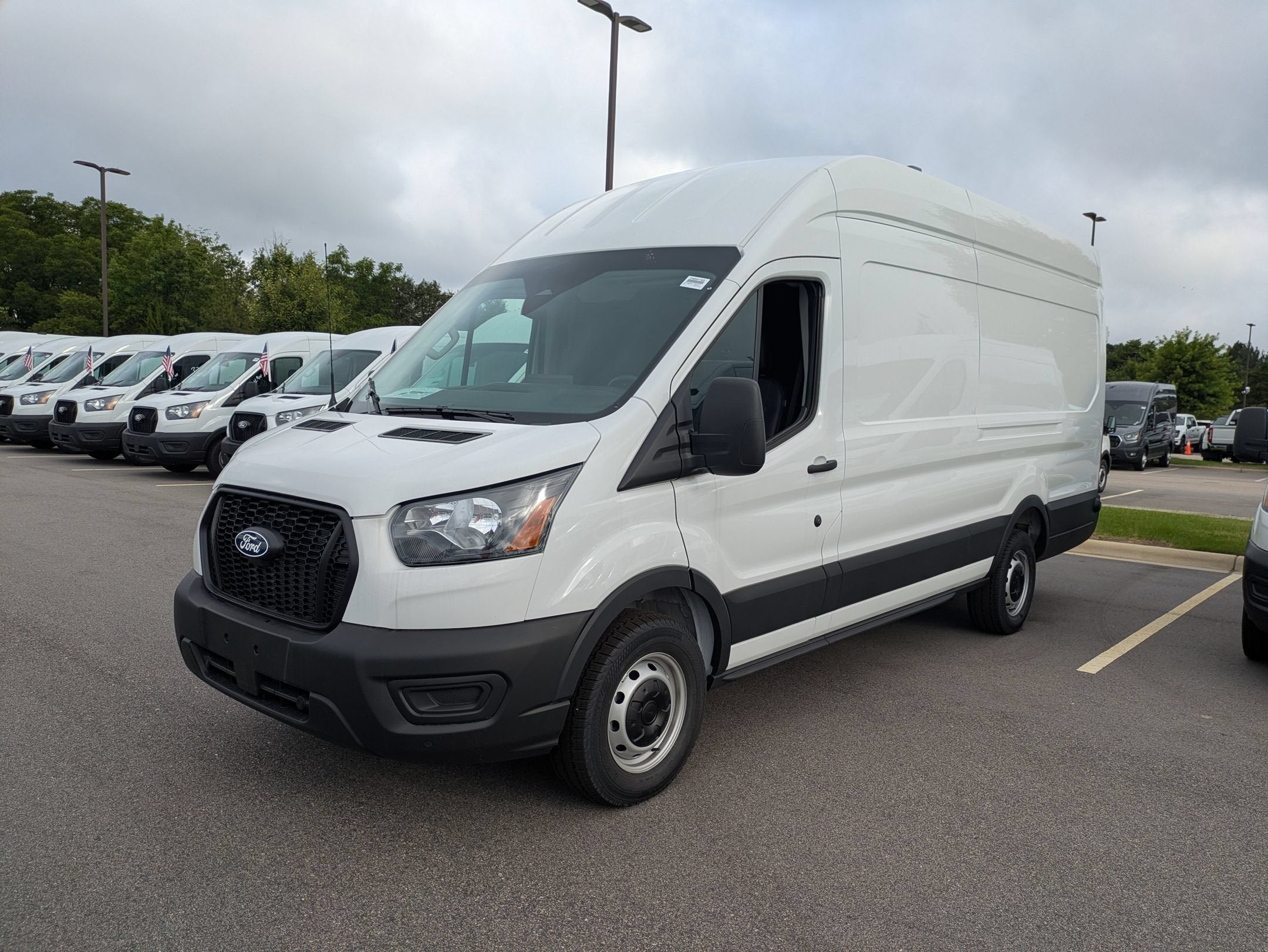 2026 Ford Transit Cargo Van Base