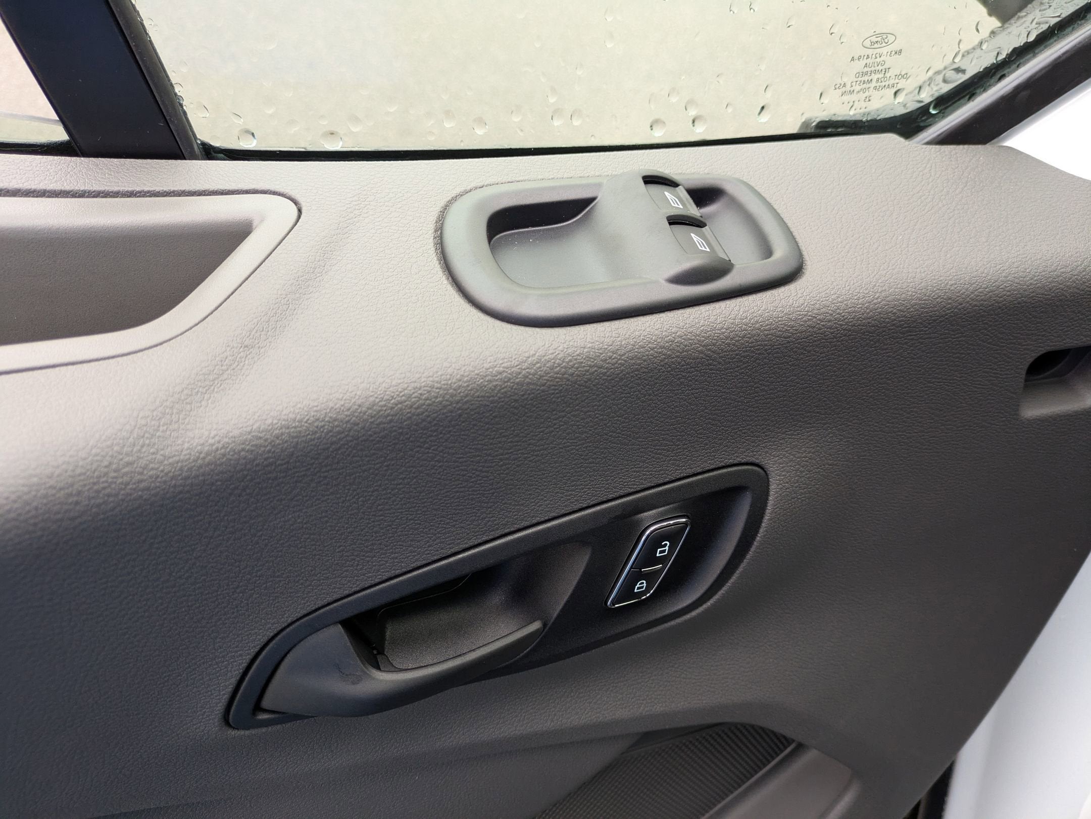 2026 Ford Transit Cargo Van Base