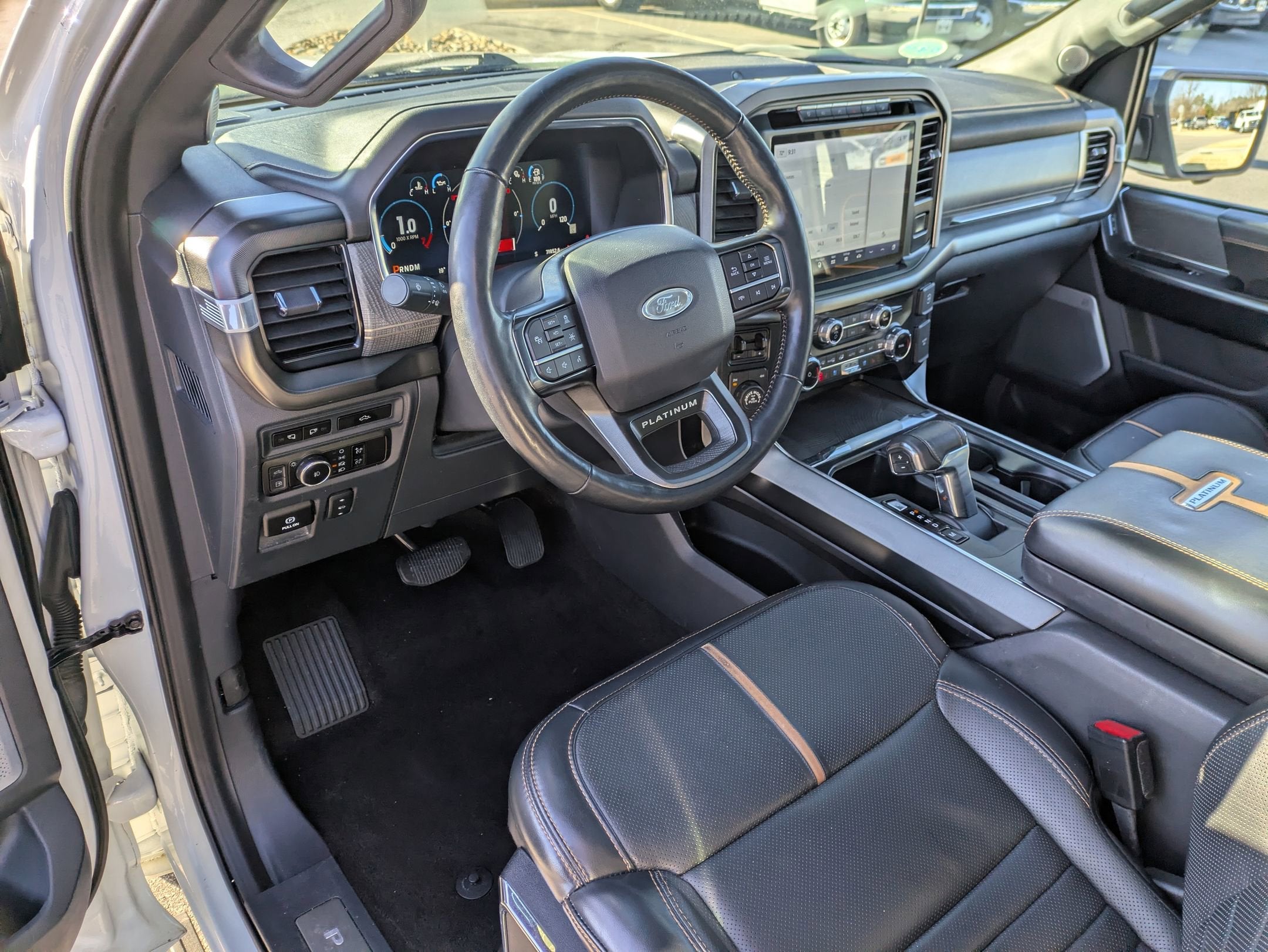 2023 Ford F-150 Platinum