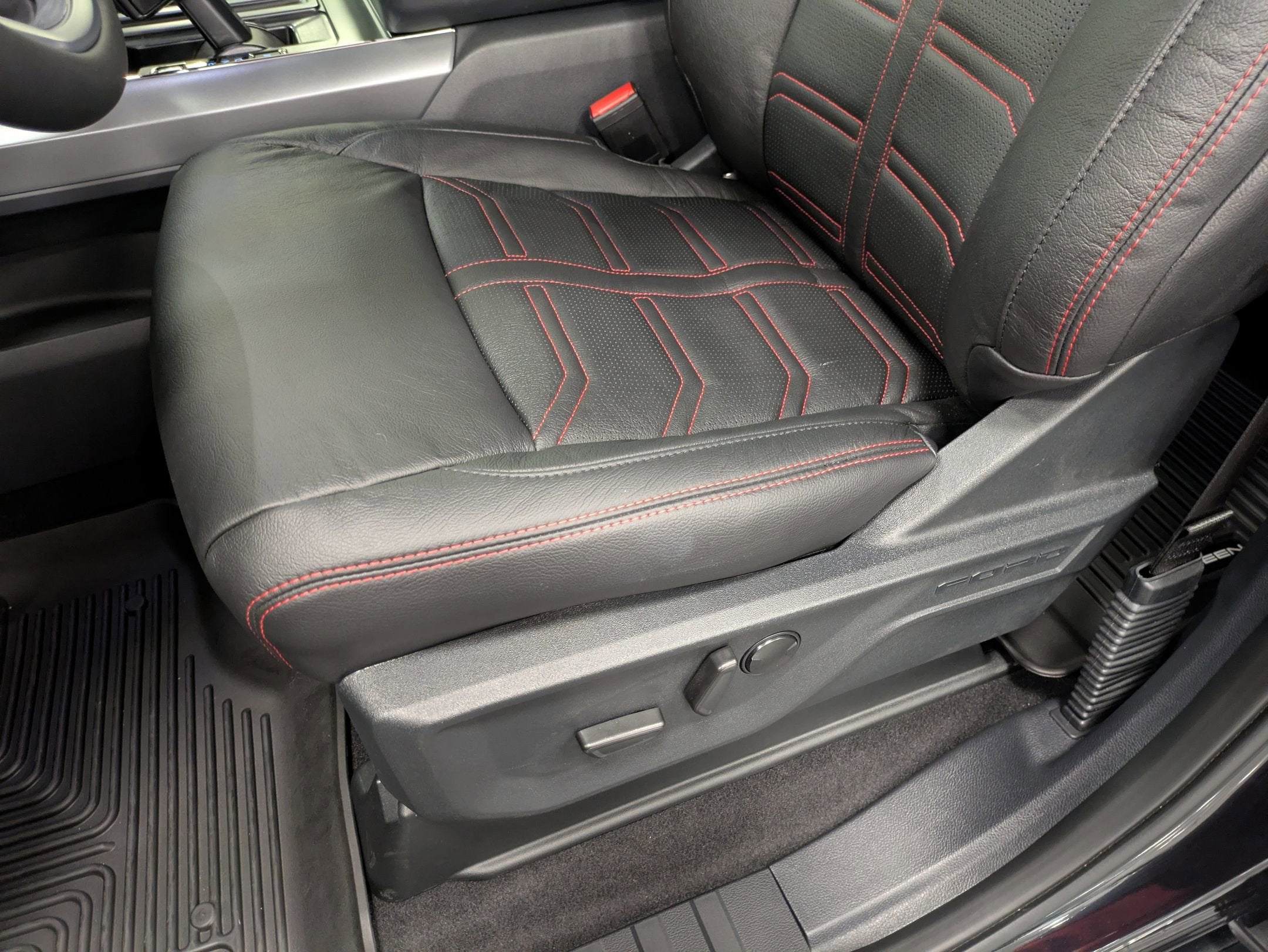 2025 Ford F-150 Saleen XR White Label