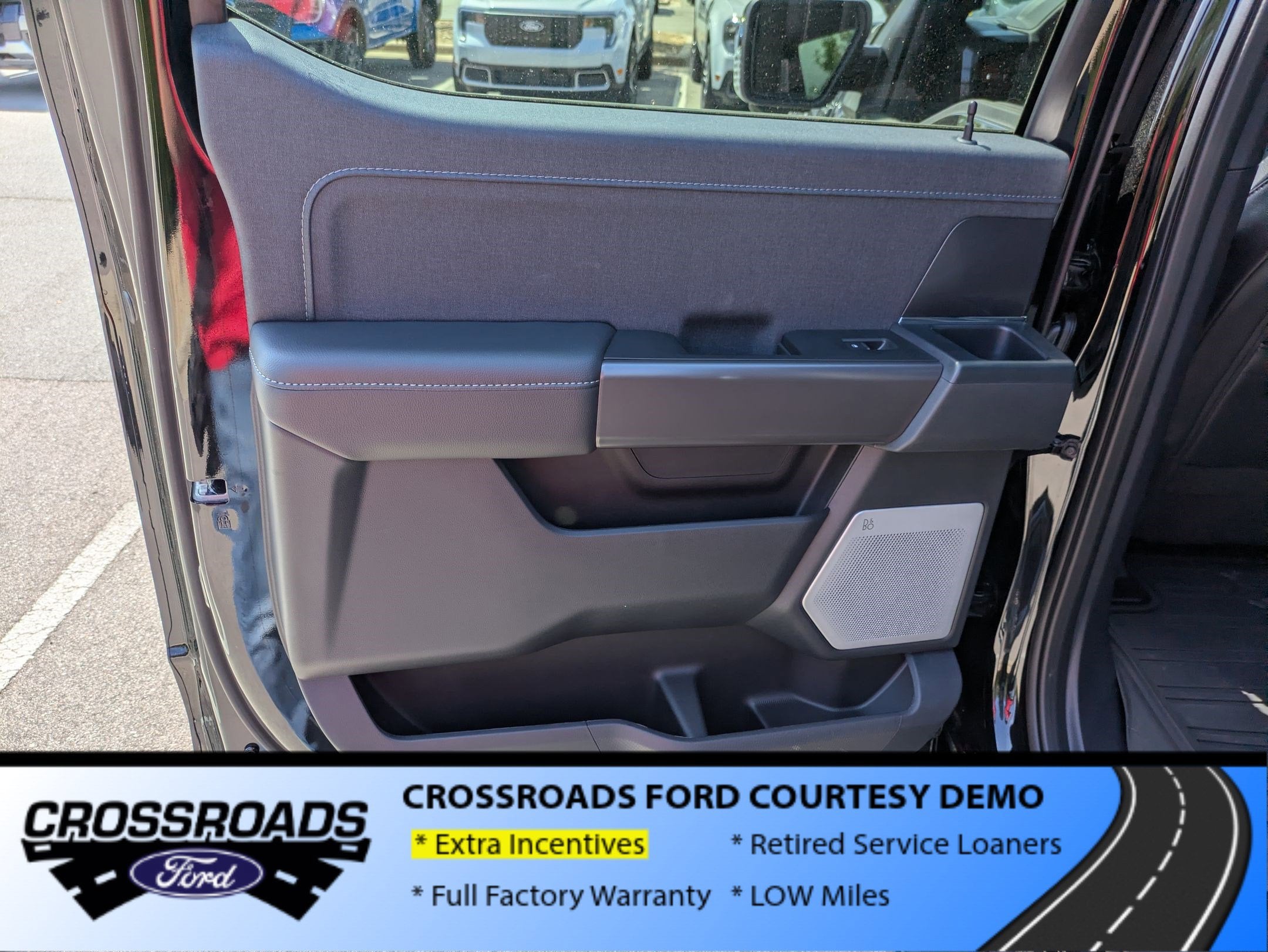 2026 Ford F-150 LARIAT - Crossroads Courtesy Demo