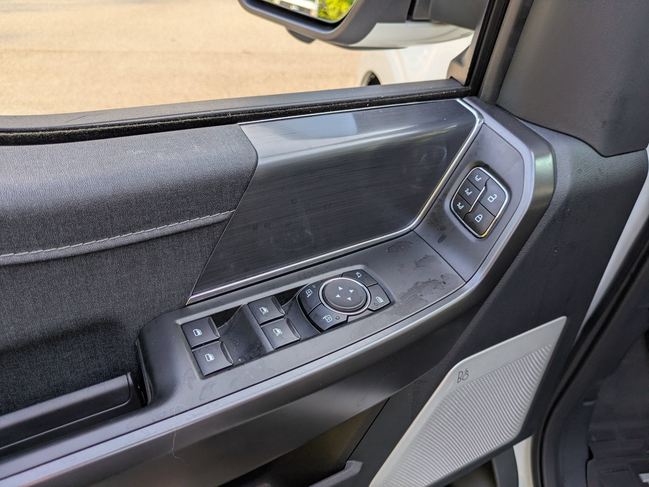 2026 Ford F-150 LARIAT - Crossroads Courtesy Demo