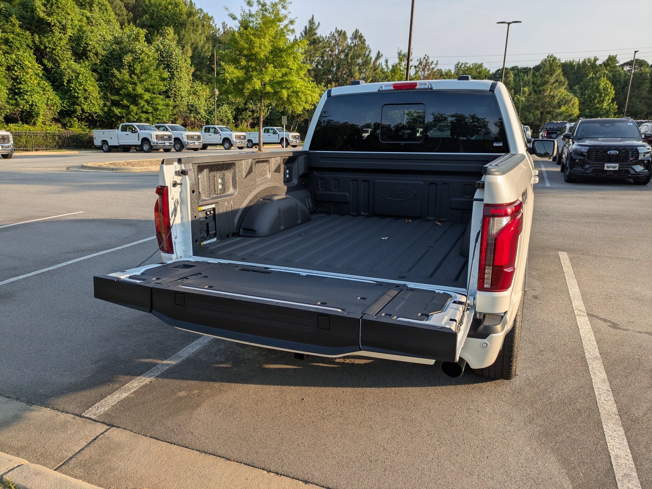 2026 Ford F-150 LARIAT - Crossroads Courtesy Demo