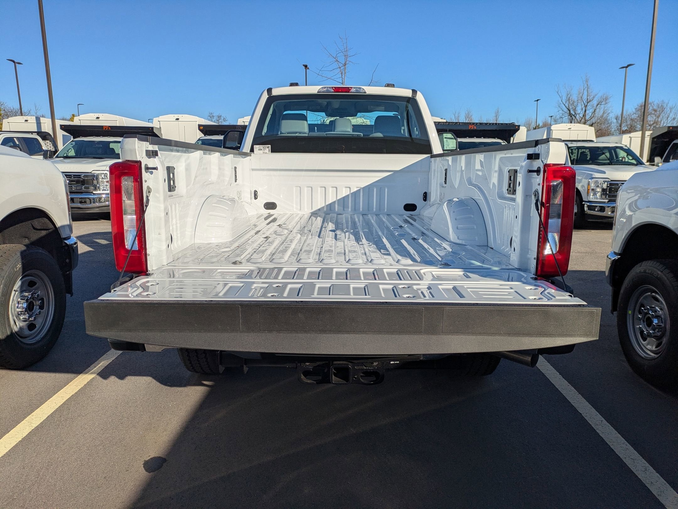 2026 Ford Super Duty F-350 SRW XL