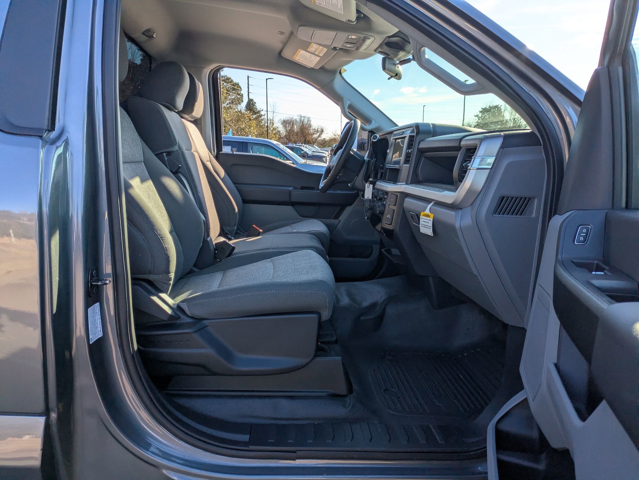 2025 Ford Super Duty F-350 SRW XL