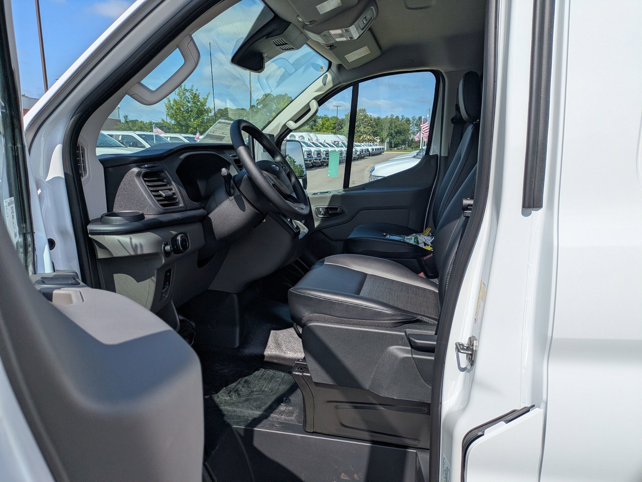2026 Ford Transit Cargo Van Base