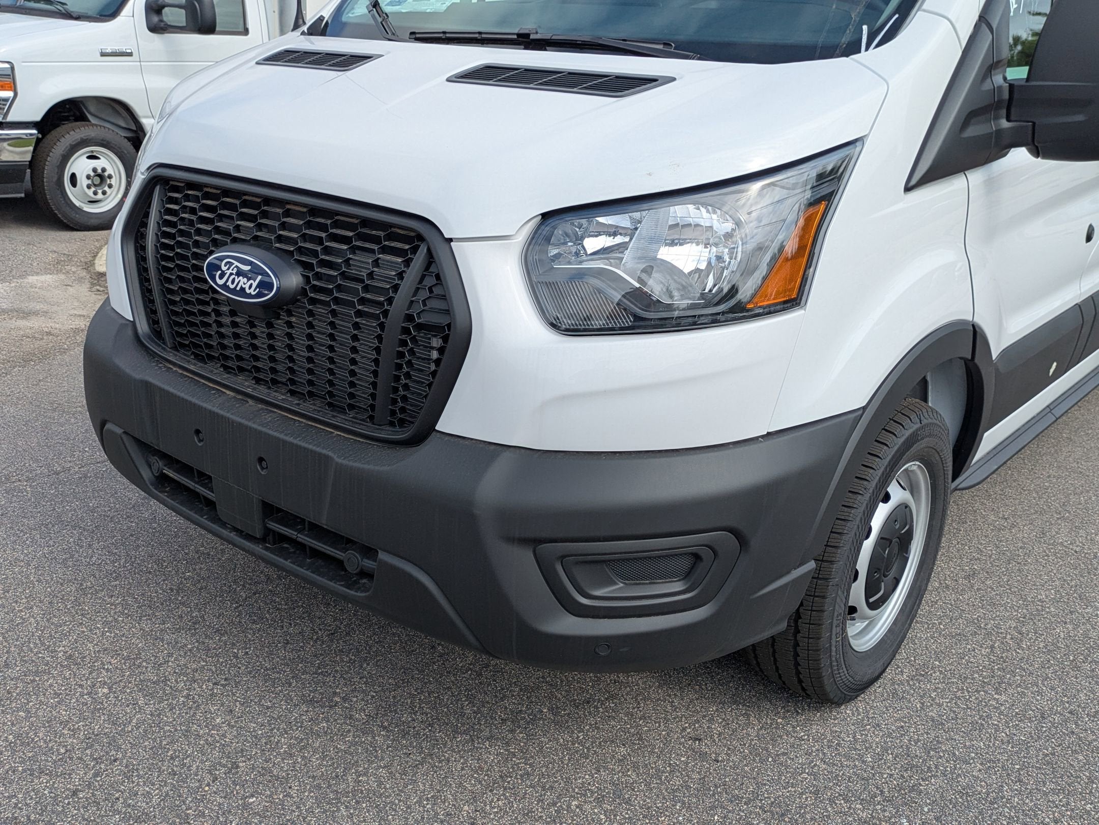 2026 Ford Transit Cargo Van Base