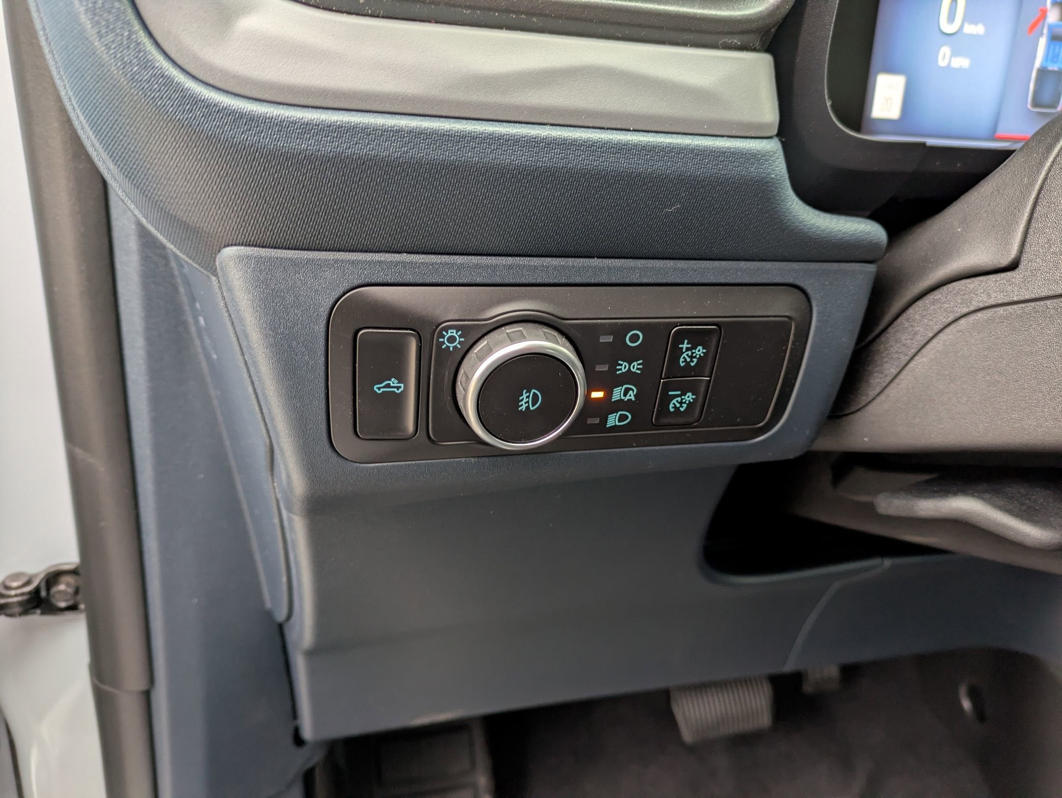 2026 Ford Maverick Lobo High