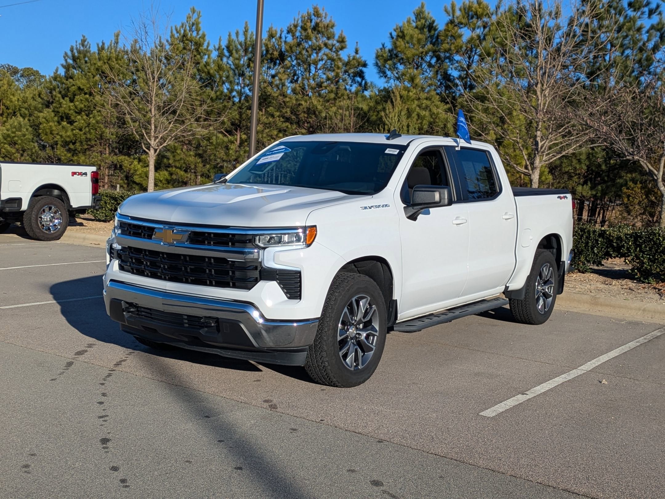 2024 Chevrolet Silverado 1500 LT