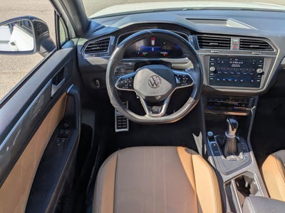 2023 Volkswagen Tiguan SE R-Line Black