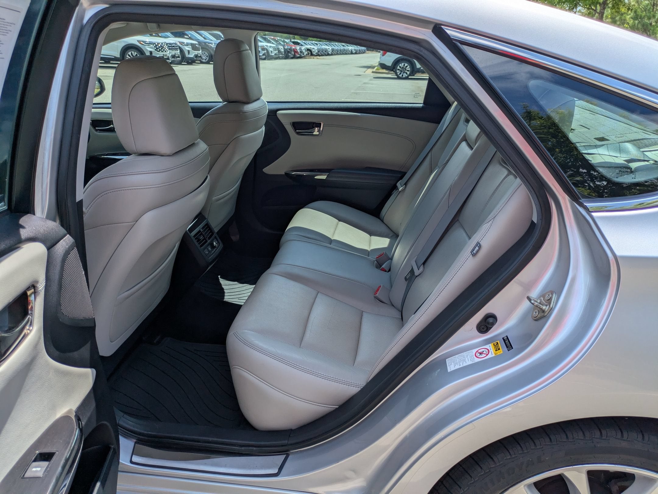 2014 Toyota Avalon Limited