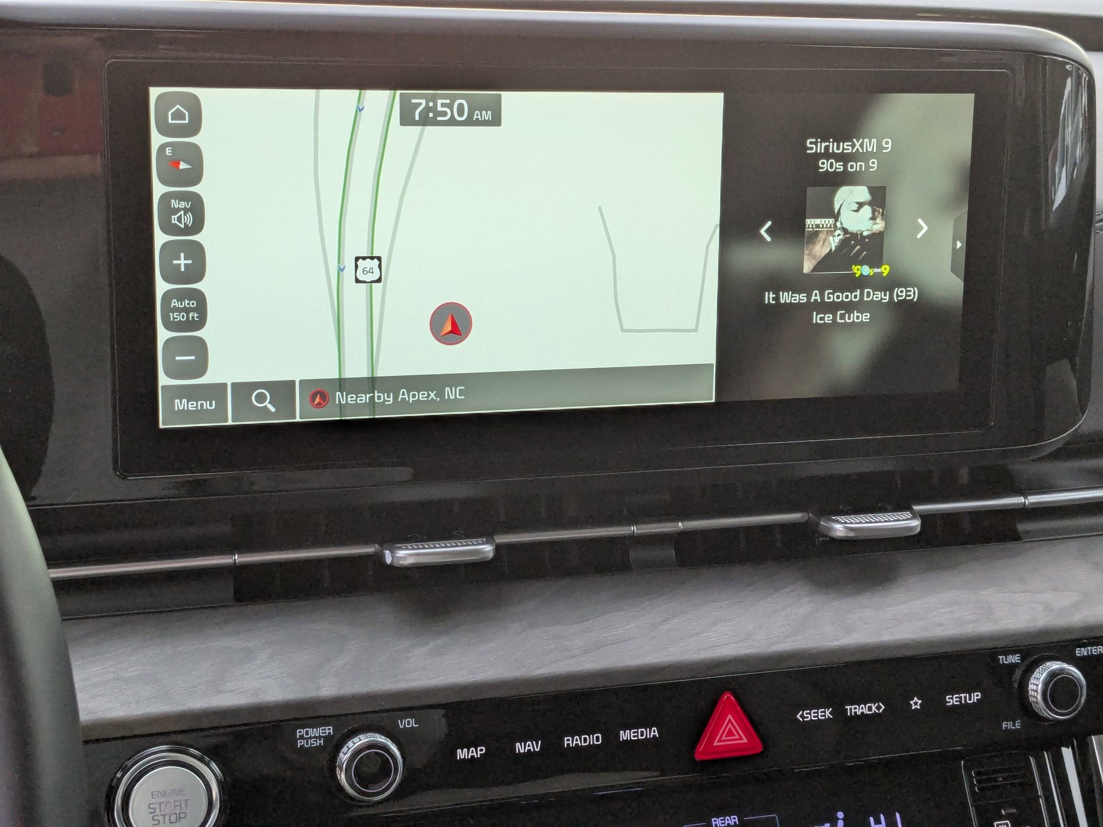 2024 Kia Carnival EX