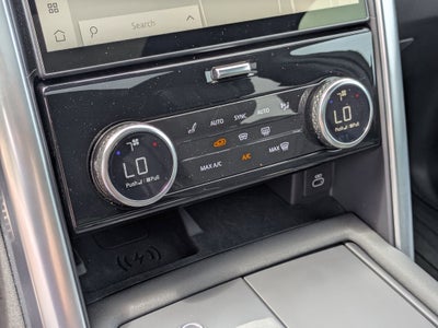 2023 Land Rover Discovery Metropolitan Edition