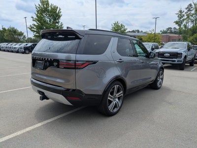 2023 Land Rover Discovery Metropolitan Edition