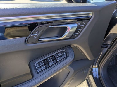 2024 Porsche Macan T