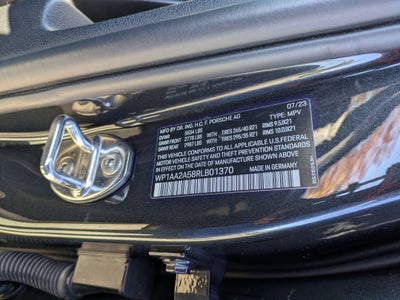 2024 Porsche Macan T