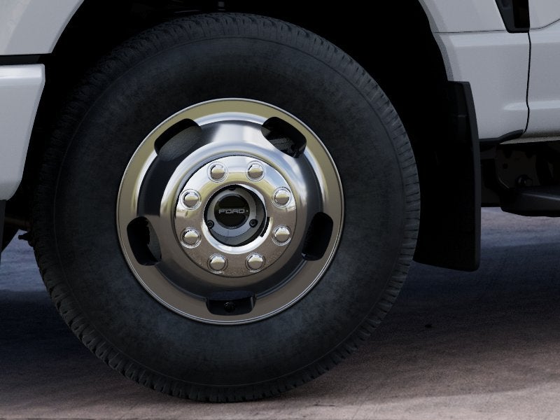 2027 Ford Super Duty F-350 DRW XL